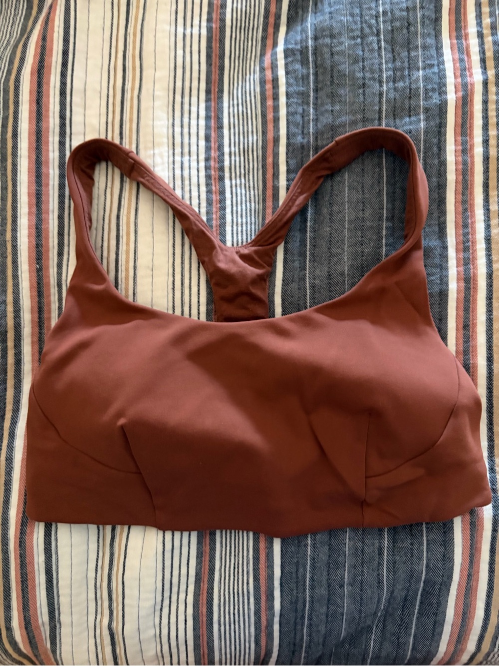 Lululemon Wunder Train Sports Bra sz 8